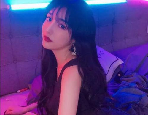 新疆网红艾比,跨越地域的舞蹈魅力与网络影响力